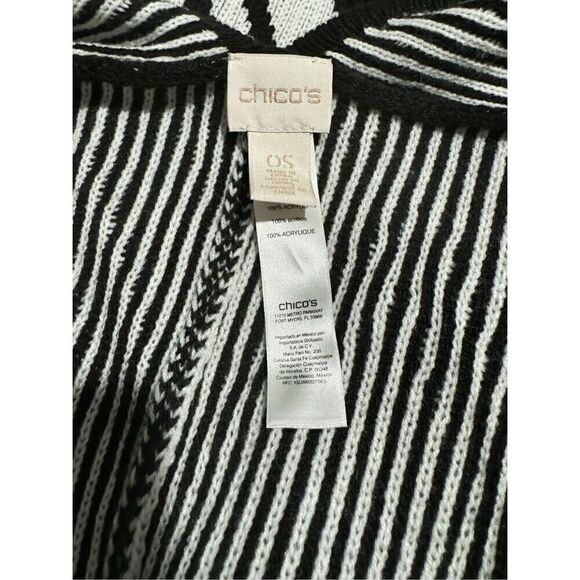 Chico’s OS cardigan sweater wrap black and white Aztec  southwestern print - Picture 4 of 7